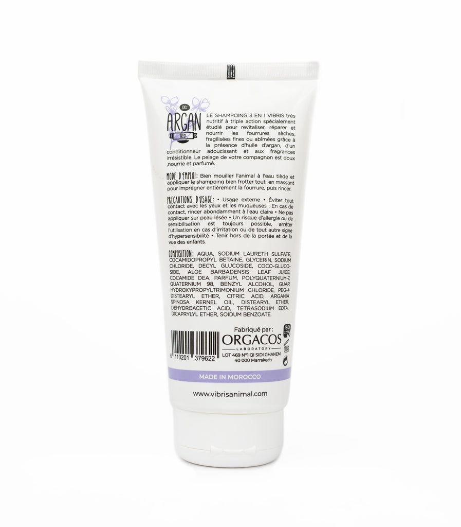 Shampoing Lavande 3 en 1 pour chiens et chats, nourrit et répare tous types de poils.